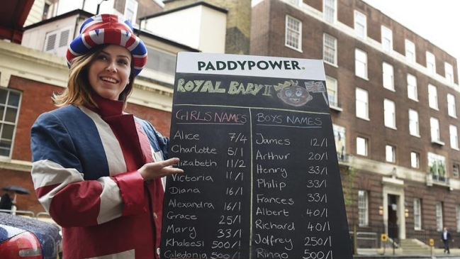 Crecen las apuestas en torno al nombre de la hija de William y Kate