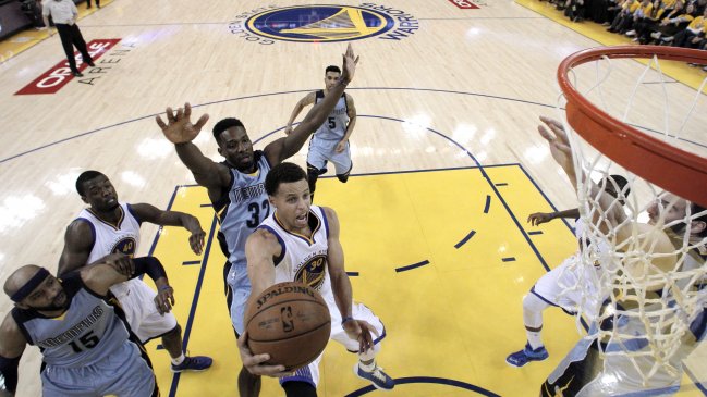Memphis Grizzlies venció a domicilio a Golden State Warriors para igualar la serie