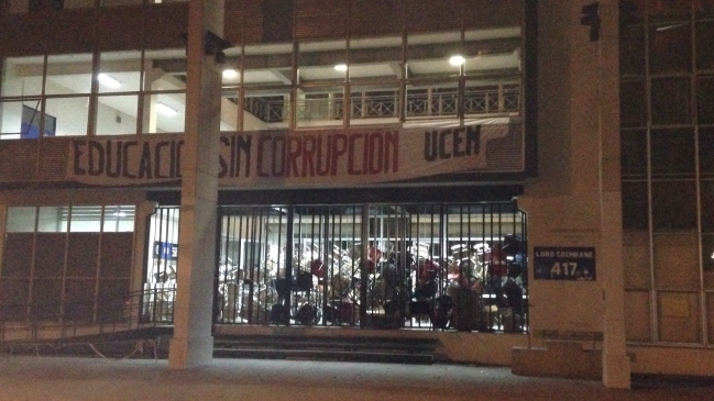 Desalojo de toma en la Universidad Central dejó más de 20 detenidos