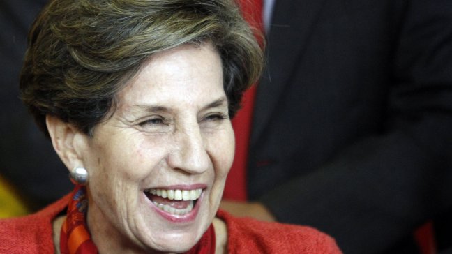 Encuesta CEP: Isabel Allende es la política mejor valorada