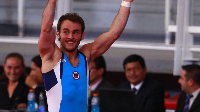 Tomás González abandonó la competencia en Varna por lesión