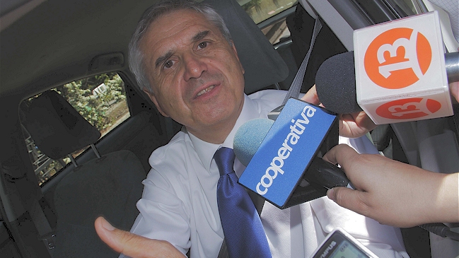 Eugenio Tironi y cambio de gabinete: Estamos como en la reinaguración del Gobierno