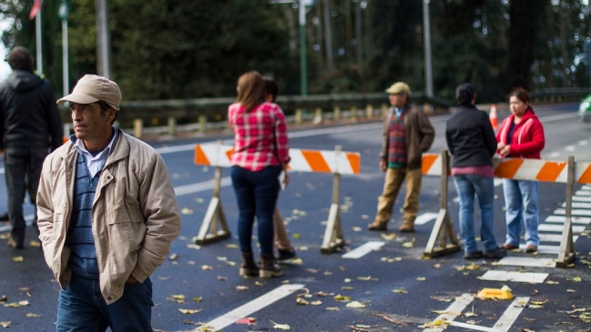 Autoridades reabrieron acceso a zona de exclusión del volcán Calbuco