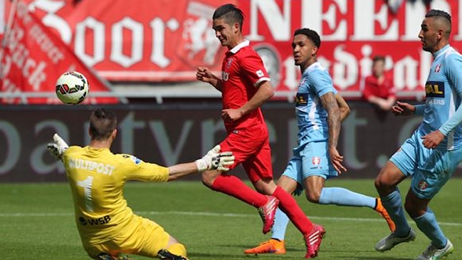 Felipe Gutiérrez fue titular en gran triunfo de FC Twente en la liga holandesa