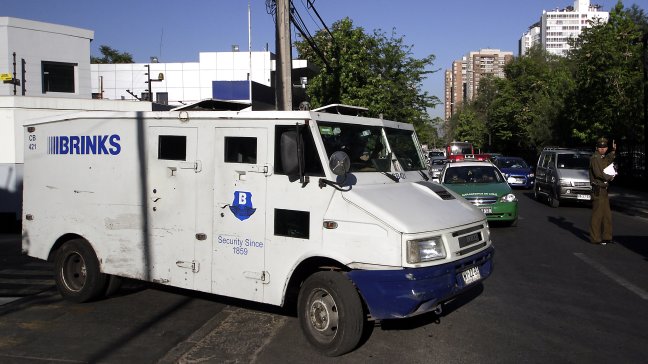 Trabajadores de Brink's iniciaron huelga este lunes