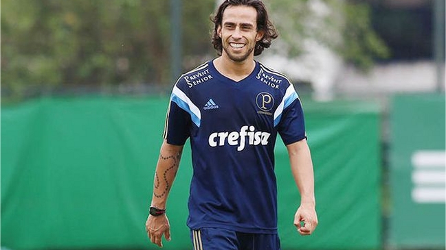 Jorge Valdivia fue suspendido por las dos primeras fechas del próximo Paulista