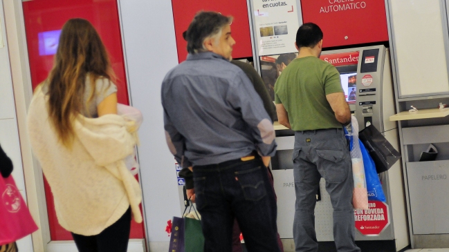 Huelga de camiones de valores: Sólo el 3 por ciento de los cajeros están sin dinero