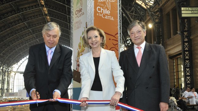 Inauguran primera versión de feria 