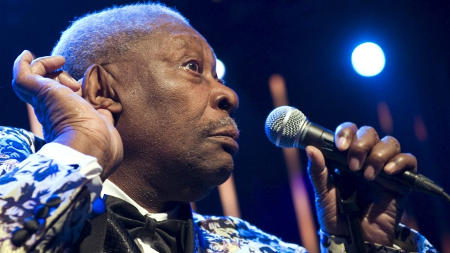 Artistas lamentan la muerte de B.B. King