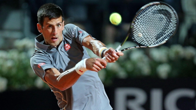Novak Djokovic eliminó a Nishikori y se verá las caras con Ferrer en semifinales de Roma