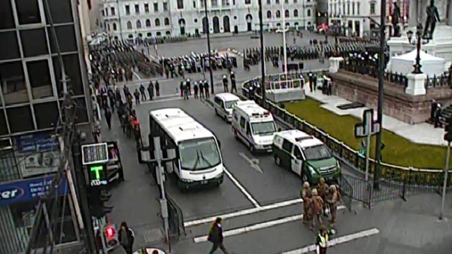 Ensayo por desfile del 21 de mayo generó congestión vehicular en Valparaíso