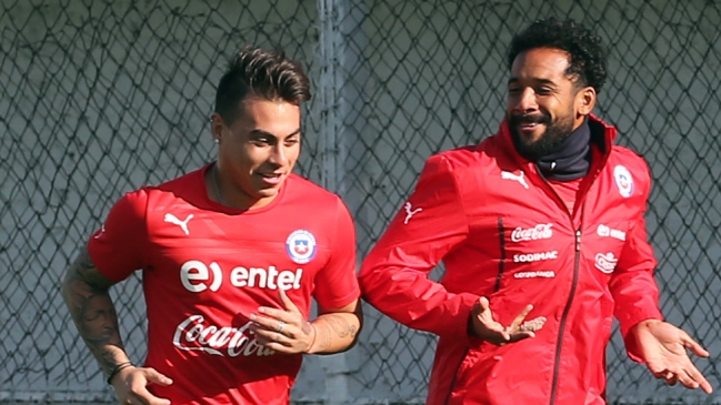 Eduardo Vargas mostró notable mejoría en nueva práctica de la selección