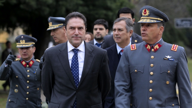 Ministro de Defensa encabezó conmemoración de los 10 años de la tragedia de Antuco