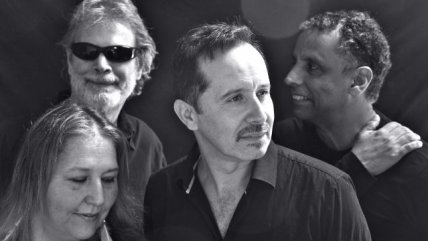   Escucha a la nueva banda de Miguel Tapia, Travesía 