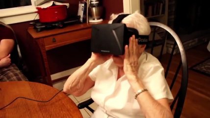   Así reaccionaron estas personas al probar la realidad virtual 