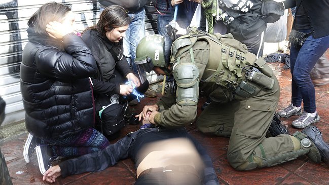 FEUC responsabilizó a Carabineros por situación de estudiante herido