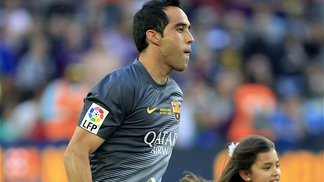 Claudio Bravo encabeza el equipo ideal de la liga española según UEFA