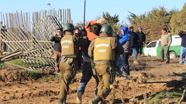 Polémica en Punta de Tralca por demolición de toma: 15 personas fueron detenidas