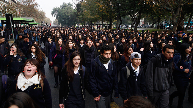 Intendencia autorizó marcha estudiantil para este jueves: Será a las 20:00 horas