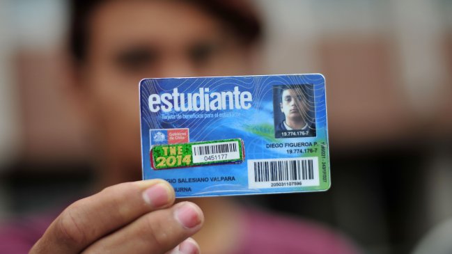 TNE extendió su vigencia por 30 días en la Región Metropolitana