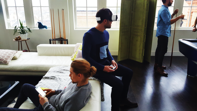 Samsung presentó sus lentes de realidad virtual en Chile