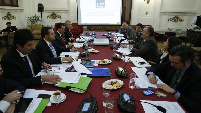 Comisión de Constitución de la Cámara Baja aprobó proyecto sobre financiamiento de la política