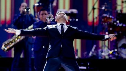 Noche de Brujas firmó con Televisa para hacer banda sonora