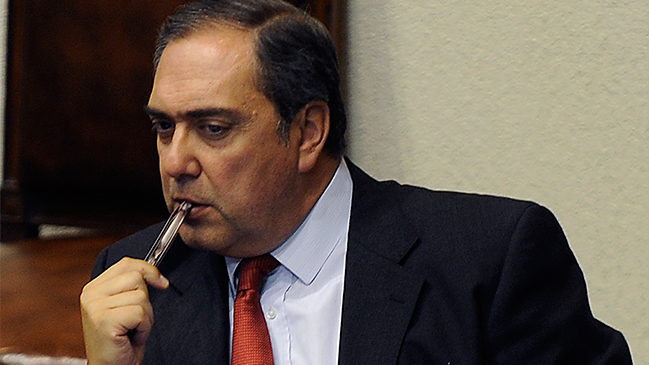 Corte de Apelaciones de Punta Arenas confirmó desafuero de senador Carlos Bianchi