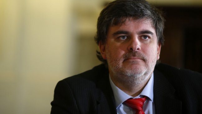 Minsal llamó a la calma tras confirmación de tercer caso de sarampión