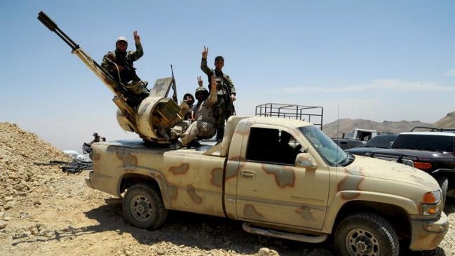 Tres detenidos en Inglaterra por relación con actividades terroristas en Siria