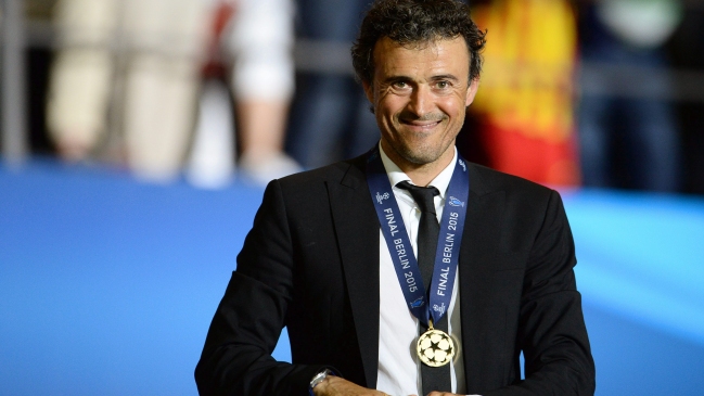 Luis Enrique extendió su contrato con FC Barcelona hasta junio de 2017