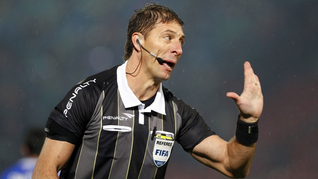 Argentino Néstor Pitana será el árbitro del duelo Chile-Ecuador
