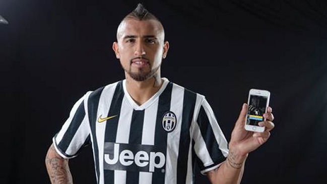 Arturo Vidal presenta su aplicación Vidal App