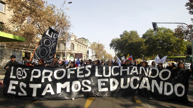 Las posturas de los apoderados ante el paro de profesores