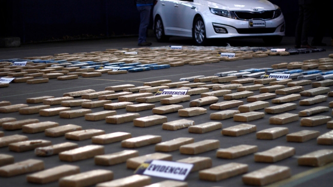 PDI incautó cargamento de cocaína ingresada al país por hinchas bolivianos