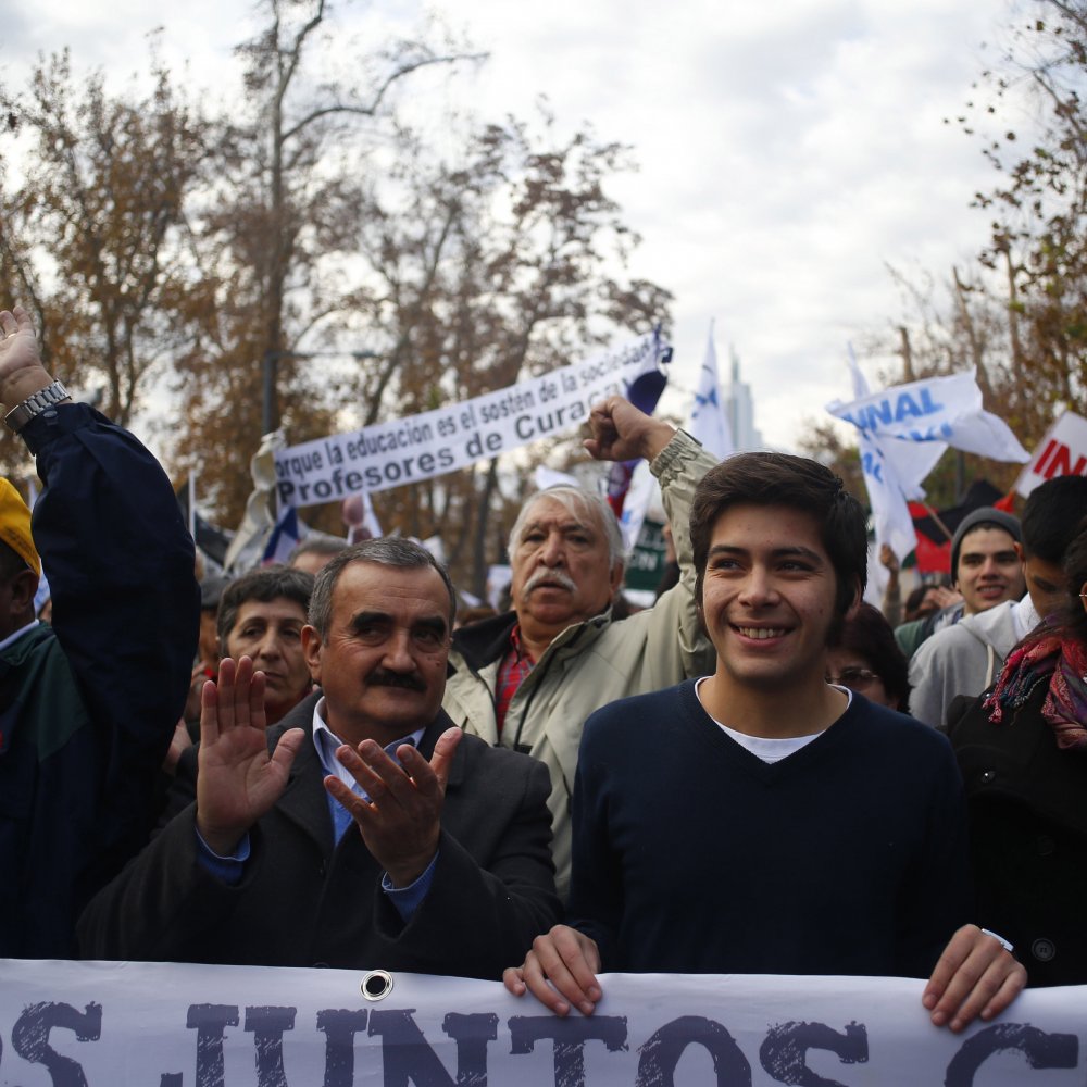 Cones ratificó acuerdo en materia educacional adoptado con el Mineduc