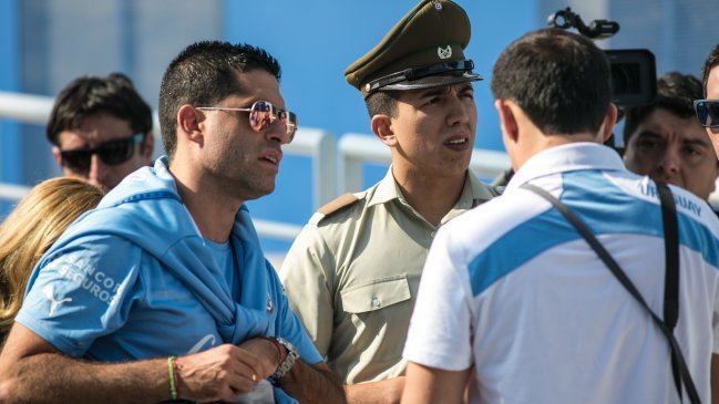 Carabineros aconseja a hinchas extranjeros: No aceptamos dinero por procedimientos