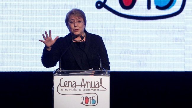 Michelle Bachelet rechazó críticas por demora en nombramiento de sucesor de Insunza
