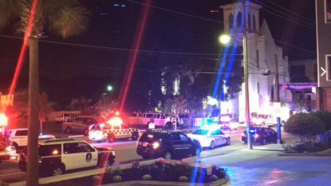 Al menos nueve muertos dejó tiroteo en una iglesia de Charlestone
