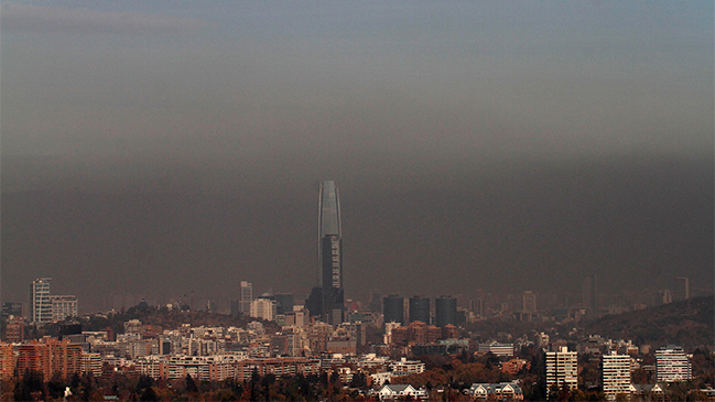 Intendencia decretó tercera preemergencia del año en la Región Metropolitana