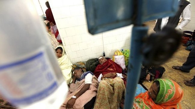 Al menos 33 personas murieron tras ingerir alcohol adulterado en la India