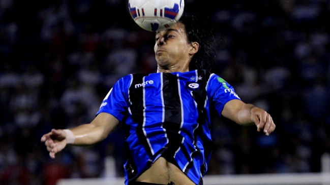 Universidad Católica confirmó a Carlos Espinosa como su quinto refuerzo