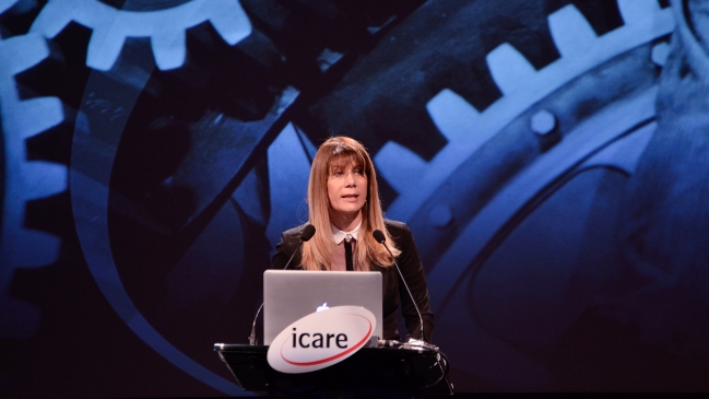 Ministra Rincón defendió reforma laboral ante los empresarios en Icare