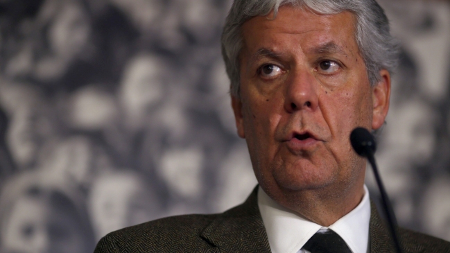 Mineduc anunció facilidades a colegios para iniciar vacaciones por paro docente