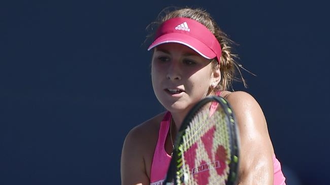 Belinda Bencic alzó su primer título profesional en el Torneo de Eastbourne