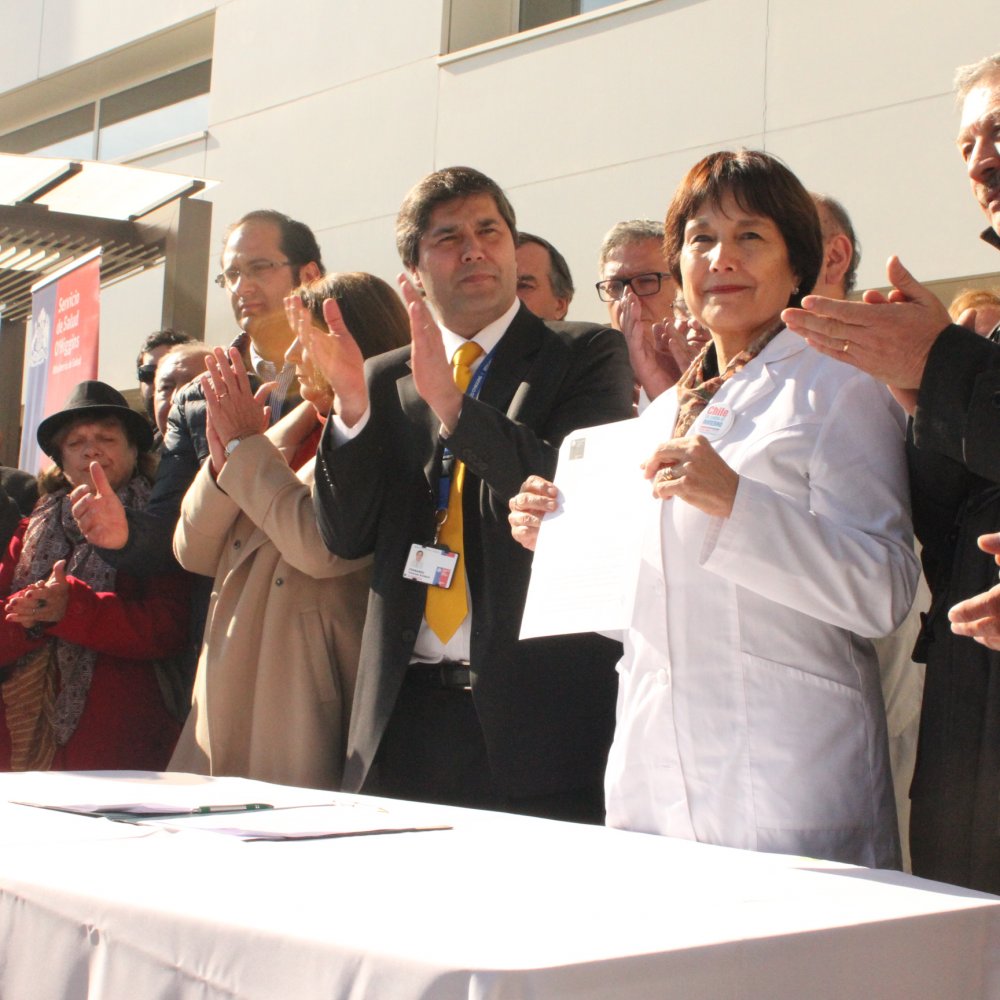 Ministra de Salud encabezó firma de recepción provisoria del Hospital Regional de Rancagua