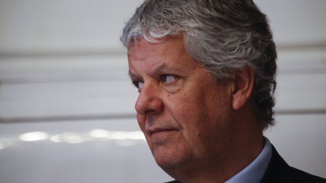 Timonel DC: La relación de Eyzaguirre con el Congreso no ha sido fácil