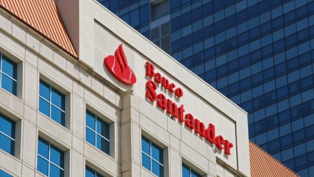 Sujeto en silla de ruedas robó banco en Nueva York