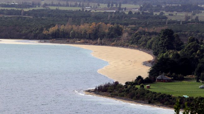 Intensifican búsqueda de hombre desaparecido en Lago Ranco