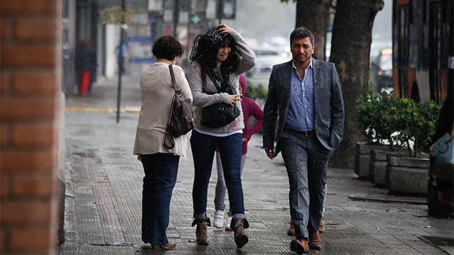 Meteorología anunció los primeros chubascos de este invierno para la capital
